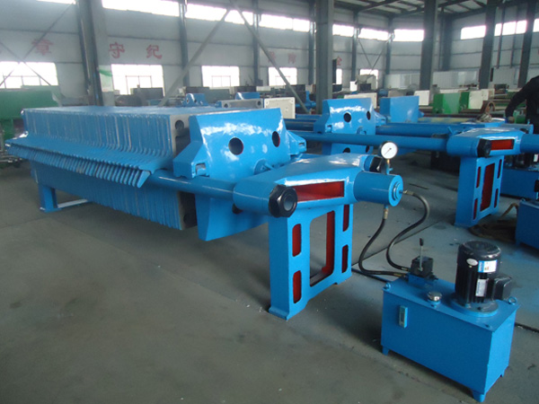 鑄鐵板框壓濾機(jī)